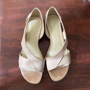 Naturalizer Jutta Sandals - Light tan color